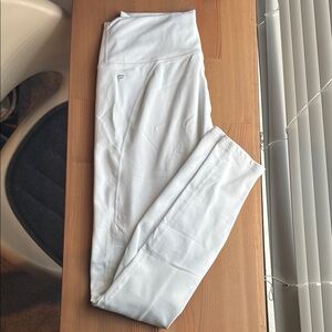 Fabletics White High-Waisted Leggings